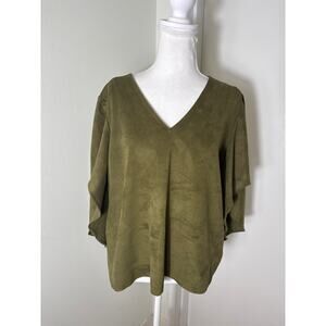 Anna Cate Army Green Faux Suede V Neck Half Sleeve Top Sz S